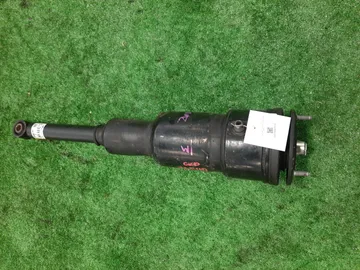 СТОЙКА НА LEXUS LS460 USF40 1UR-FSE