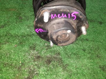 СТОЙКА НА TOYOTA HARRIER MCU15 1MZ-FE