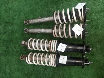 СТОЙКА НА LEXUS IS350 GSE21 2GR-FSE