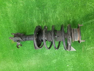 СТОЙКА НА NISSAN LAUREL C35 RB20DE
