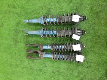 СТОЙКА НА HONDA ACCORD CD8 H22A