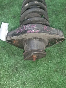 СТОЙКА НА NISSAN WINGROAD Y11 QG18DE
