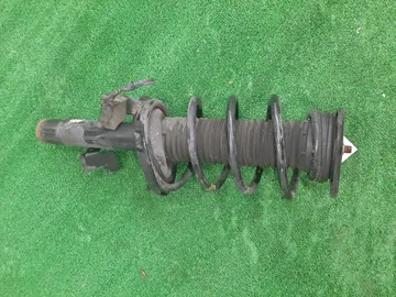 СТОЙКА НА MAZDA AXELA BK5P ZY-VE