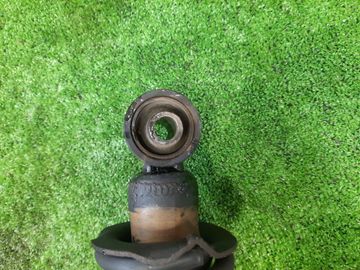 СТОЙКА НА TOYOTA PROGRES JCG11 2JZ-GE
