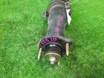 СТОЙКА НА TOYOTA PROGRES JCG10 1JZ-GE