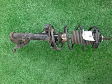 СТОЙКА НА HONDA FIT GD1 L13A