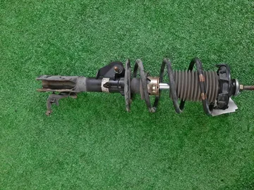 СТОЙКА НА HONDA FIT GD1 L13A