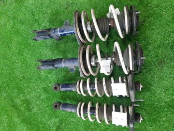 СТОЙКА НА TOYOTA WISH ZNE10 1ZZ-FE