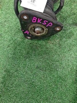СТОЙКА НА MAZDA AXELA BK5P ZY-VE