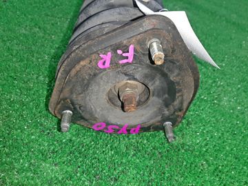 СТОЙКА НА NISSAN FUGA Y50 VQ35DE