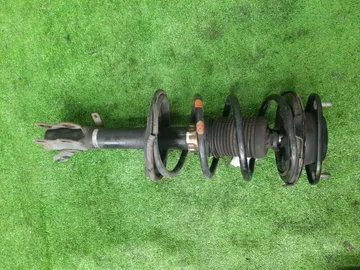 СТОЙКА НА TOYOTA COROLLA AE110 5A-FE