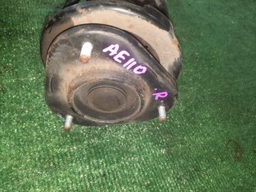 СТОЙКА НА TOYOTA COROLLA AE110 5A-FE