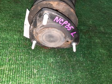 СТОЙКА НА TOYOTA BB NCP35 1NZ-FE