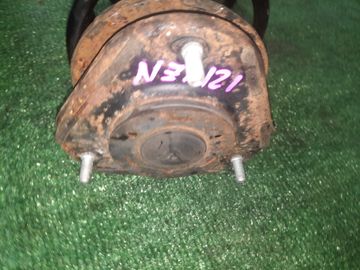 СТОЙКА НА TOYOTA RUNX NZE121 1NZ-FE