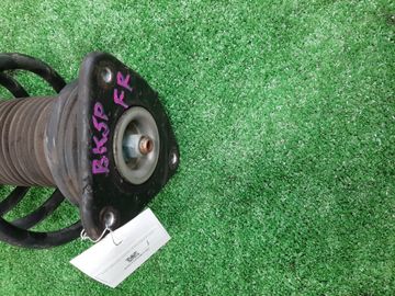 СТОЙКА НА MAZDA AXELA BK5P ZY-VE