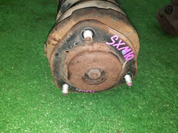 СТОЙКА НА TOYOTA IPSUM SXM10G 3S-FE