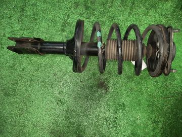СТОЙКА НА MITSUBISHI DION CR9W 4G63