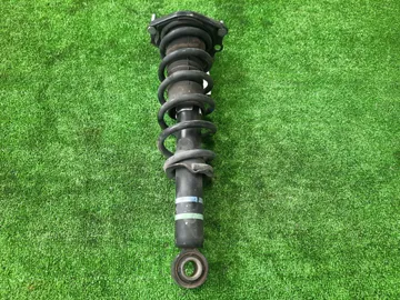 СТОЙКА НА TOYOTA WISH ZNE10 1ZZ-FE