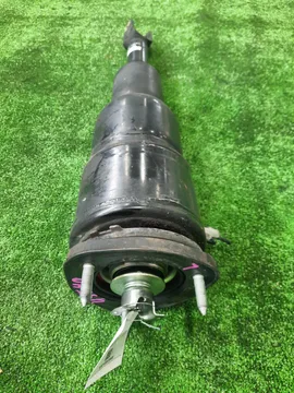 СТОЙКА НА LEXUS LS460 USF40 1UR-FSE