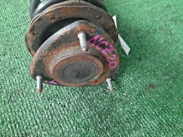 СТОЙКА НА TOYOTA RAUM NCZ20 1NZ-FE