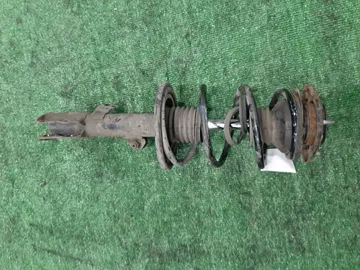 СТОЙКА НА TOYOTA COROLLA  AXIO ZRE144 2ZR-FE