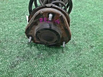 СТОЙКА НА TOYOTA COROLLA  AXIO ZRE144 2ZR-FE