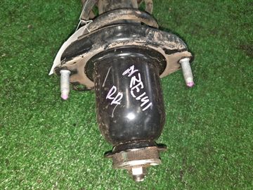 СТОЙКА НА TOYOTA COROLLA FIELDER NZE141G 1NZ-FE
