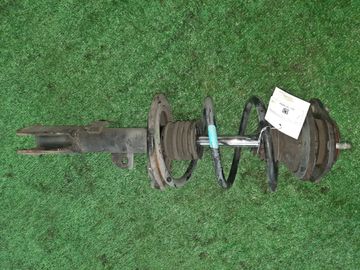 СТОЙКА НА TOYOTA ISIS ZGM10G 2ZR-FAE