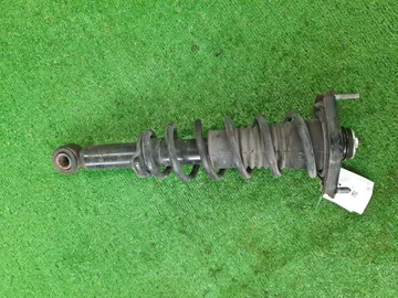 СТОЙКА НА TOYOTA WISH ZNE10G 1ZZ-FE