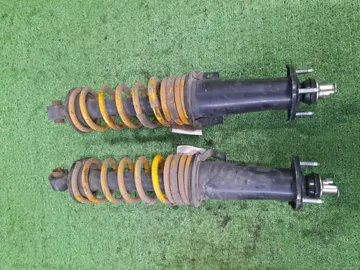 СТОЙКА НА TOYOTA MARK X GRX133 2GR-FSE