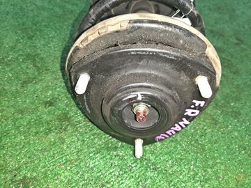 СТОЙКА НА MITSUBISHI GRANDIS NA4W 4G69