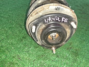 СТОЙКА НА MITSUBISHI GRANDIS NA4W 4G69