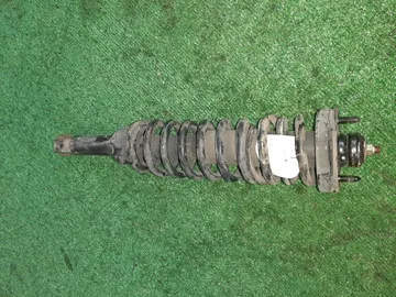 СТОЙКА НА HONDA PARTNER EY8 D16A