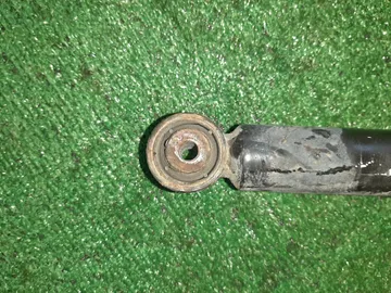 СТОЙКА НА HONDA PARTNER EY8 D16A