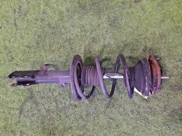 СТОЙКА НА TOYOTA COROLLA  AXIO ZRE142 2ZR-FE