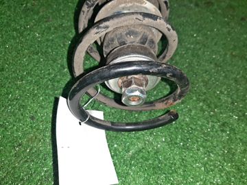 СТОЙКА НА MAZDA DEMIO DW3W B3E