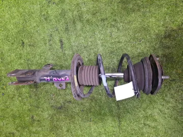 СТОЙКА НА TOYOTA ISIS ZNM10W 1ZZ-FE