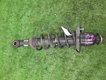 СТОЙКА НА TOYOTA COROLLA  AXIO ZRE142 2ZR-FE