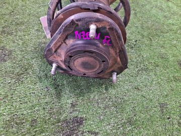 СТОЙКА НА TOYOTA COROLLA NZE121 1NZ-FE