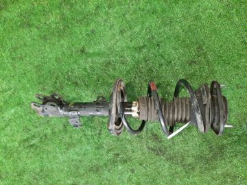 СТОЙКА НА TOYOTA COROLLA NZE121 1NZ-FE