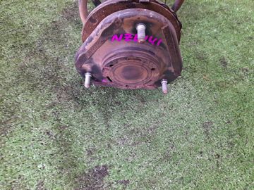 СТОЙКА НА TOYOTA COROLLA  AXIO NZE141 1NZ-FE