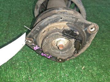 СТОЙКА НА NISSAN DUALIS J10 MR20DE