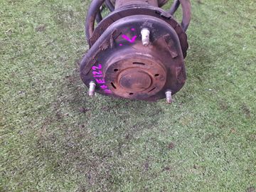 СТОЙКА НА TOYOTA COROLLA ZZE122 1ZZ-FE