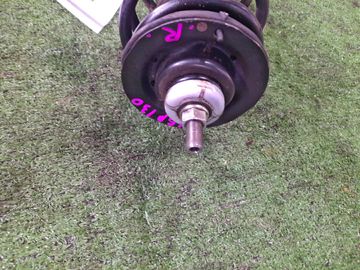 СТОЙКА НА TOYOTA VITZ KSP130 1KR-FE