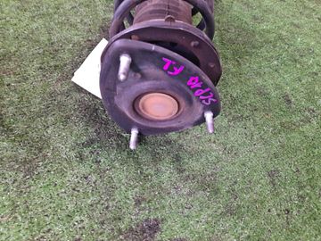 СТОЙКА НА TOYOTA VITZ SCP10 1SZ-FE