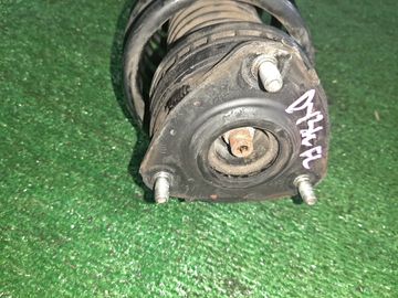 СТОЙКА НА MAZDA DEMIO DY3W ZJ-VE