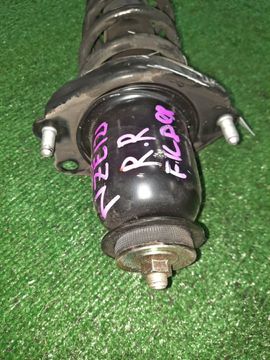 СТОЙКА НА TOYOTA COROLLA NZE121 1NZ-FE