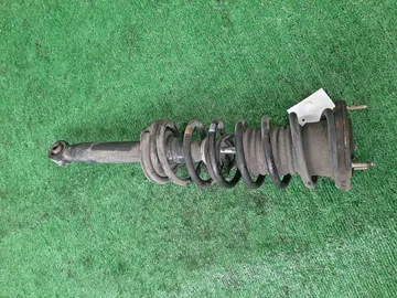 СТОЙКА НА TOYOTA CROWN GS151 1G-FE