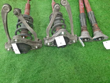 СТОЙКА НА AUDI A4 8E5