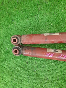 СТОЙКА НА AUDI A4 8E5